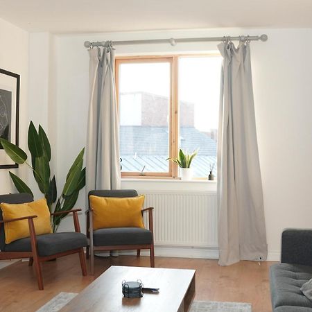 Spacious 4Br 4Ba Gated Townhouse With Balconies, Central Jq Birmingham Esterno foto