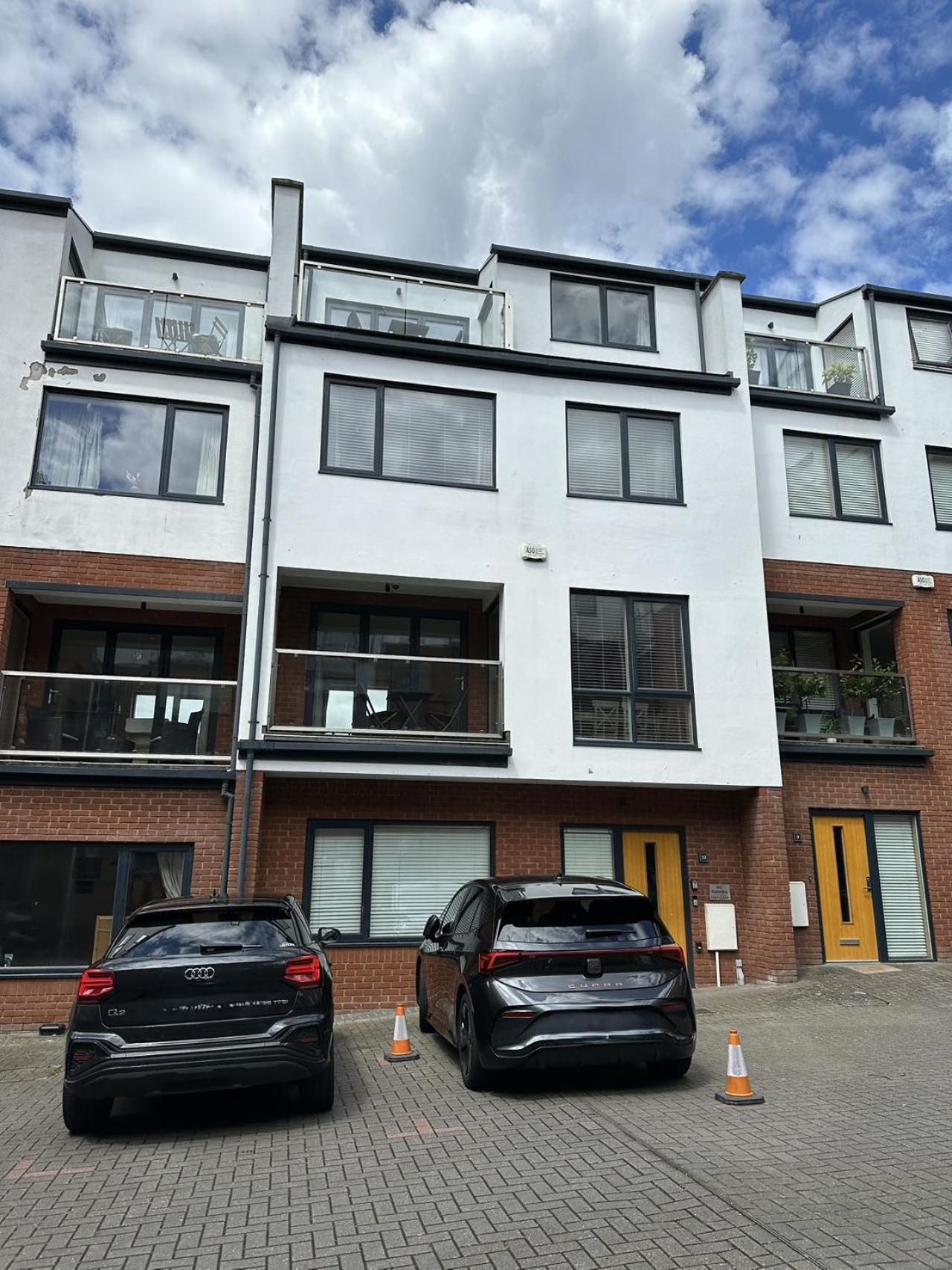 Spacious 4Br 4Ba Gated Townhouse With Balconies, Central Jq Birmingham Esterno foto