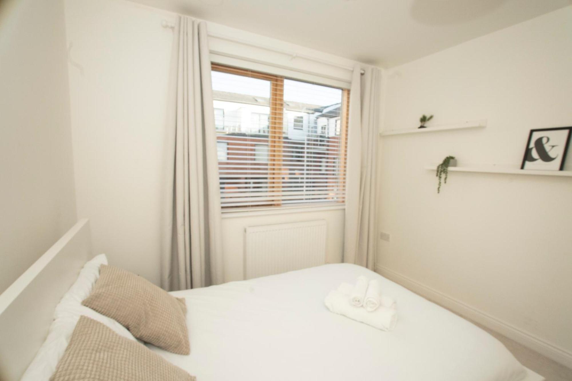 Spacious 4Br 4Ba Gated Townhouse With Balconies, Central Jq Birmingham Esterno foto